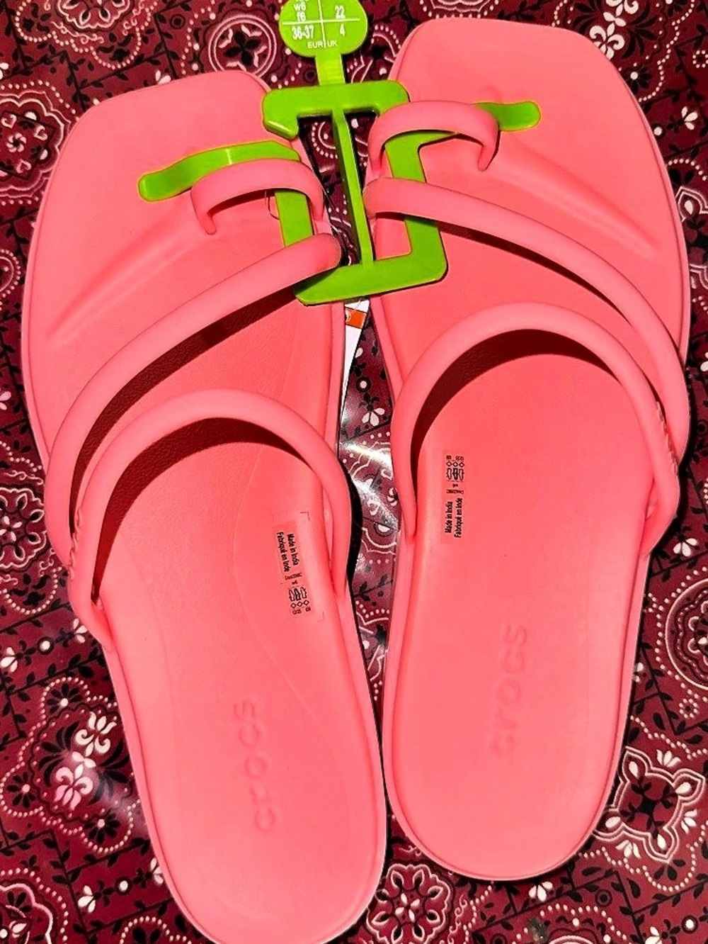 Crocs Miami Toe Loop Sandal Pink US 6 NWT